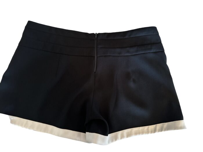 Pinko Shorts taglia 42 IT