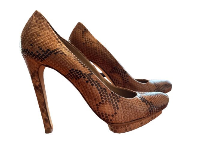 Lesilla decolletè nr. 39 IT