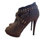 Lesilla decolletè nr. 37.5 e 39 IT