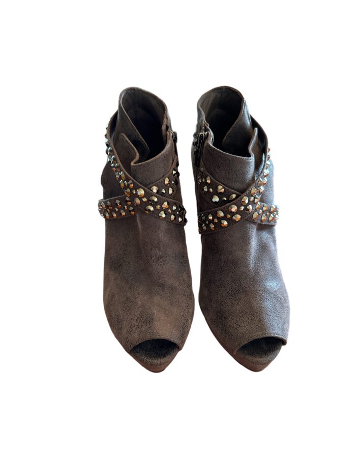 Lesilla decolletè nr. 37.5 e 39 IT