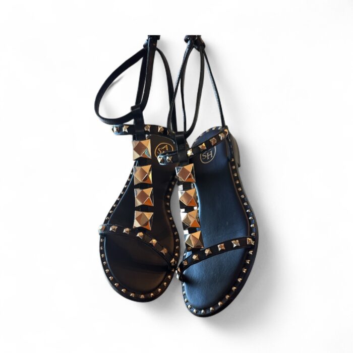 Ash Sandali numero 38