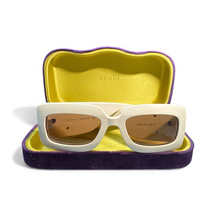 6025 Gucci Occhiali da Sole modello GG0811S