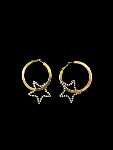 Orecchini a cerchio con stelle