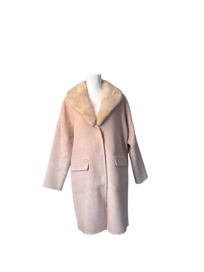 Cappotto P.A.R.O.S.H. Handmade Rosa Cipria in 100% Lana con Collo in Pelliccia