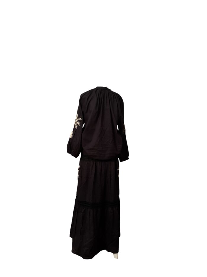Completo Due Pezzi Angela Davis Nero in 100% Cotone con Ricami e Inserti in Pizz